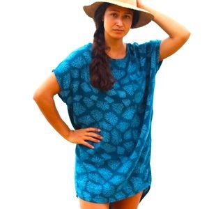 BNWOT Kealopiko lahi dress size S